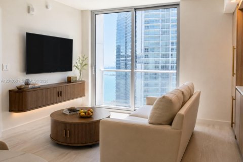Condo in Miami, Florida, 1 bedroom  № 2087130 - photo 9