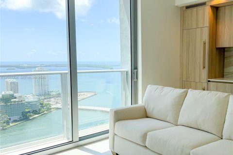 Condo in Miami, Florida, 1 bedroom  № 2087130 - photo 12