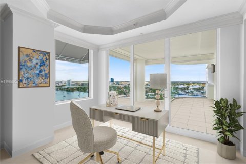 Copropriété à vendre à Fort Lauderdale, Floride: 3 chambres, 375.6 m2 № 2029092 - photo 17