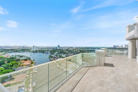 Copropriété à vendre à Fort Lauderdale, Floride: 3 chambres, 375.6 m2 № 2029092 - photo 27