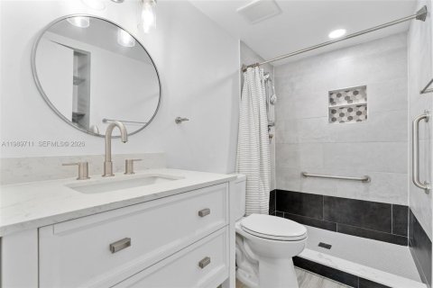 Купить виллу или дом в Норт-Майами, Флорида 2 спальни, 92.53м2, № 2052146 - фото 22