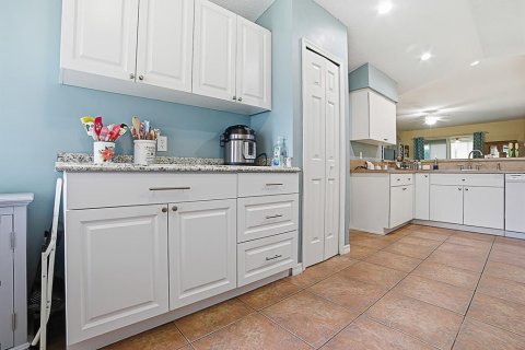 Villa ou maison à vendre à Tavares, Floride: 3 chambres, 149.85 m2 № 2211702 - photo 14