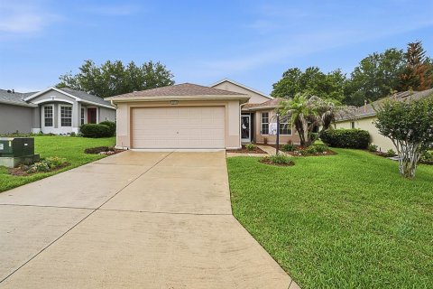 Casa en Tavares, Florida 3 dormitorios, 149.85 m2 № 2211702