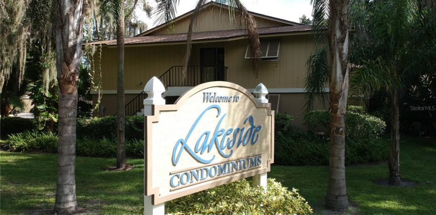 Condo à Deltona, Floride, 2 chambres № 1902698