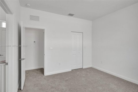 Touwnhouse à louer à Homestead, Floride: 3 chambres, 148.64 m2 № 1997226 - photo 25