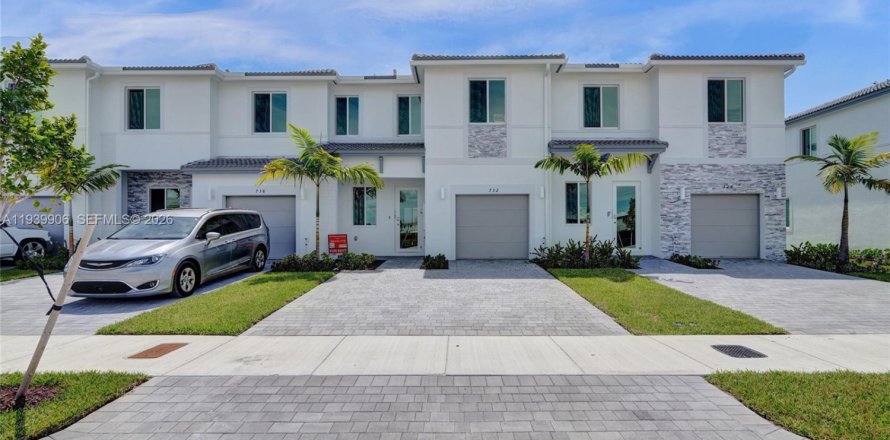 Touwnhouse à Homestead, Floride 3 chambres, 148.64 m2 № 1997226