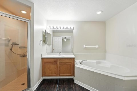 House in Deltona, Florida 3 bedrooms, 171.87 sq.m. № 1841556 - photo 9