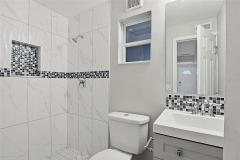 Casa en venta en Orlando, Florida, 2 dormitorios, 107.02 m2 № 2126431 - foto 21
