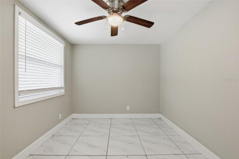 Casa en venta en Orlando, Florida, 2 dormitorios, 107.02 m2 № 2126431 - foto 11