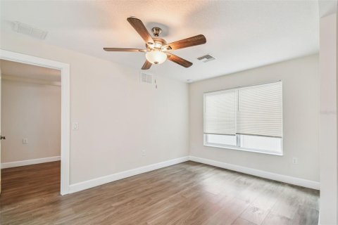 Apartamento en alquiler en Tarpon Springs, Florida, 3 dormitorios, 83.61 m2 № 1885448 - foto 10