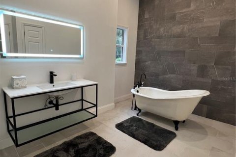 Villa ou maison à vendre à Orlando, Floride: 4 chambres, 232.16 m2 № 1902027 - photo 13