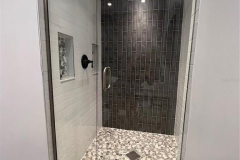 Villa ou maison à vendre à Orlando, Floride: 4 chambres, 232.16 m2 № 1902027 - photo 11