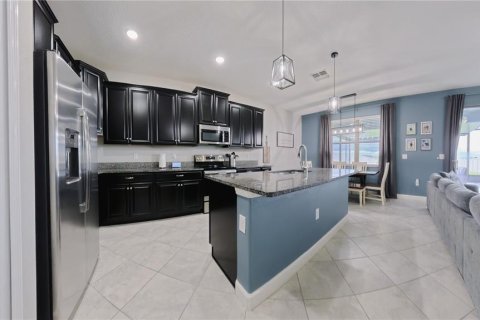 House in Riverview, Florida 4 bedrooms, 237.37 sq.m. № 1894627 - photo 10