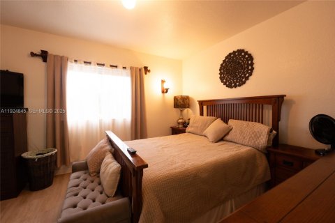 Купить таунхаус в Майами, Флорида 3 спальни, 127.09м2, № 1983843 - фото 24