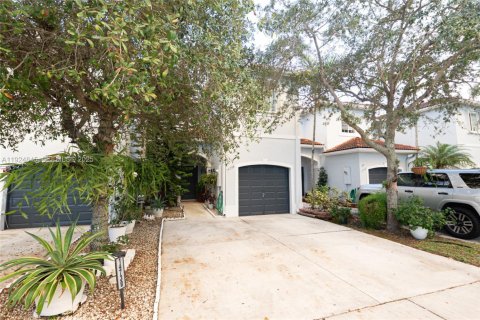 Купить таунхаус в Майами, Флорида 3 спальни, 127.09м2, № 1983843 - фото 13