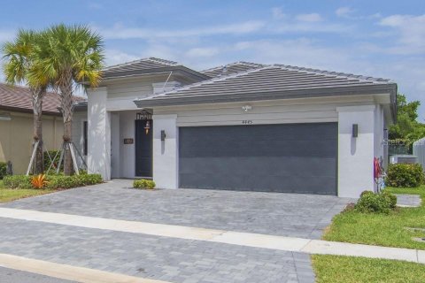 House in Miramar, Florida 3 bedrooms, 190.17 sq.m. № 1685037 - photo 2