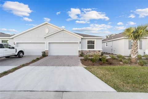 House in Ocala, Florida 2 bedrooms, 145.95 sq.m. № 1914337 - photo 3