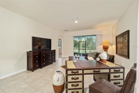 House in Ocala, Florida 2 bedrooms, 145.95 sq.m. № 1914337 - photo 17