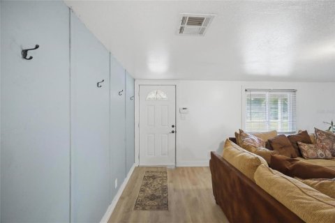 Villa ou maison à vendre à Plant City, Floride: 3 chambres, 147.16 m2 № 2147648 - photo 5