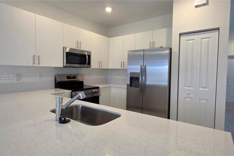 Touwnhouse à louer à Homestead, Floride: 3 chambres № 2089456 - photo 6