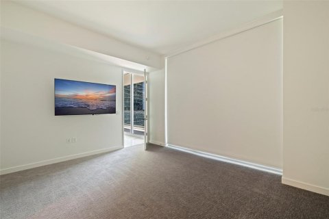 Condo in Saint Petersburg, Florida, 3 bedrooms  № 2237340 - photo 22