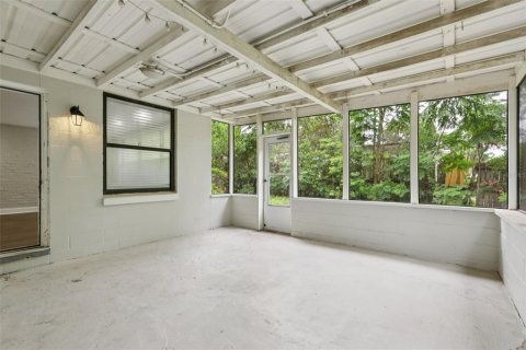 House in Jacksonville, Florida 3 bedrooms, 100.15 sq.m. № 1873728 - photo 25