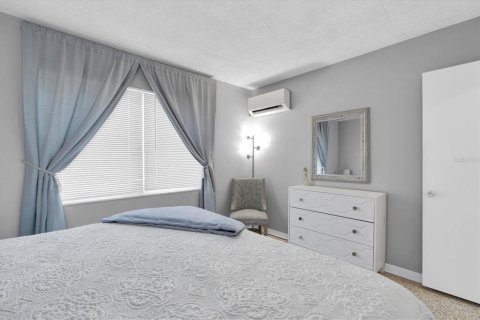 Copropriété à louer à Saint Pete Beach, Floride: 2 chambres, 77.57 m2 № 2166212 - photo 6