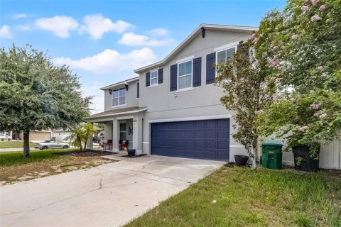 Villa ou maison à vendre à Deltona, Floride: 6 chambres, 245.73 m2 № 1834968 - photo 2