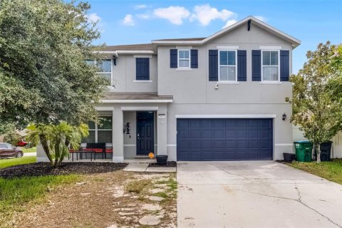 Villa ou maison à vendre à Deltona, Floride: 6 chambres, 245.73 m2 № 1834968 - photo 1