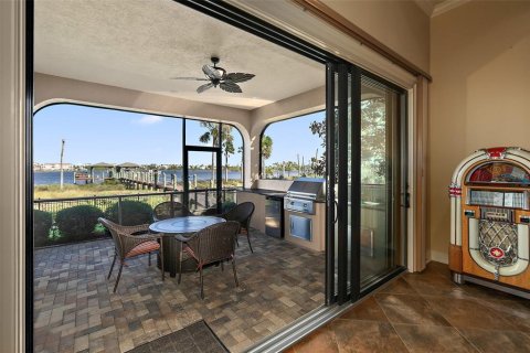 House in Palm Coast, Florida 3 bedrooms, 272.11 sq.m. № 1782753 - photo 20