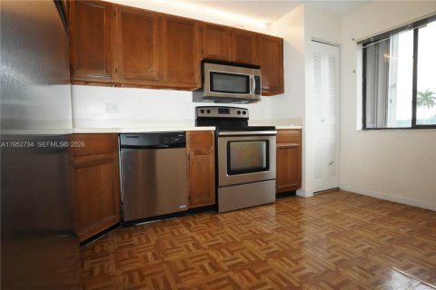 Casa en venta en West Palm Beach, Florida, 2 dormitorios, 109.07 m2 № 2008896 - foto 3