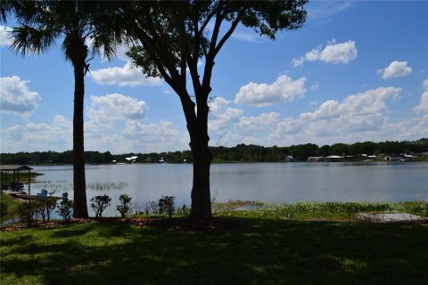 Villa ou maison à louer à Summerfield, Floride: 5 chambres, 217.02 m2 № 2103848 - photo 16