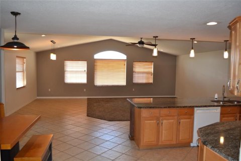 Villa ou maison à louer à Summerfield, Floride: 5 chambres, 217.02 m2 № 2103848 - photo 19