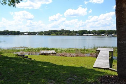Villa ou maison à louer à Summerfield, Floride: 5 chambres, 217.02 m2 № 2103848 - photo 14