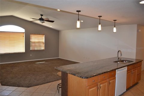 Villa ou maison à louer à Summerfield, Floride: 5 chambres, 217.02 m2 № 2103848 - photo 23