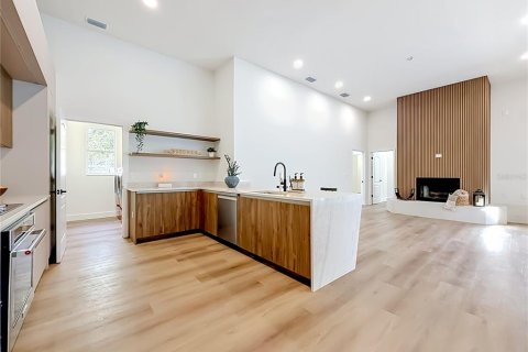 Villa ou maison à vendre à Tampa, Floride: 5 chambres, 260.5 m2 № 2399316 - photo 19