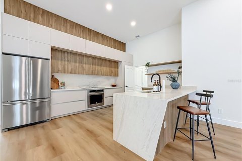 Villa ou maison à vendre à Tampa, Floride: 5 chambres, 260.5 m2 № 2399316 - photo 25