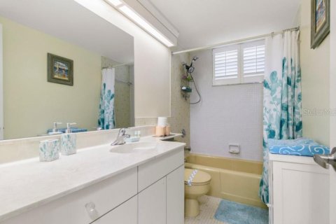 Купить кондоминиум в Лонгбоут-Ки, Флорида 3 комнаты, 92.16м2, № 2101008 - фото 18