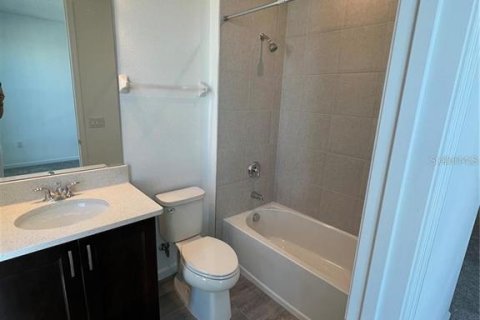 Touwnhouse à vendre à Orlando, Floride: 2 chambres, 134.62 m2 № 2407012 - photo 23