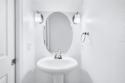 Touwnhouse à vendre à Ocoee, Floride: 3 chambres, 167.6 m2 № 2117620 - photo 11