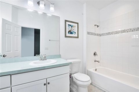 Touwnhouse à vendre à Ocoee, Floride: 3 chambres, 167.6 m2 № 2117620 - photo 16