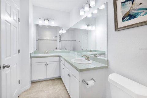 Touwnhouse à vendre à Ocoee, Floride: 3 chambres, 167.6 m2 № 2117620 - photo 17