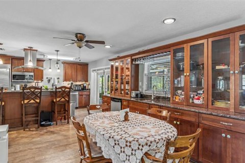Villa ou maison à vendre à Haines City, Floride: 3 chambres, 159.42 m2 № 2318620 - photo 8