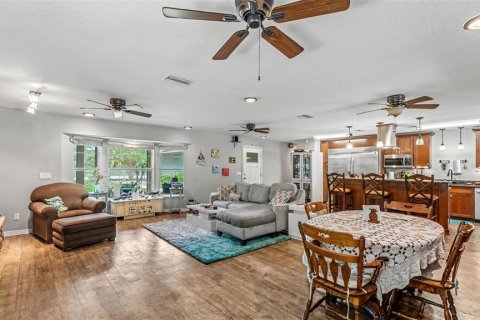 Villa ou maison à vendre à Haines City, Floride: 3 chambres, 159.42 m2 № 2318620 - photo 9