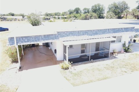 Condo in Venice, Florida, 2 bedrooms № 2225705 - photo 10