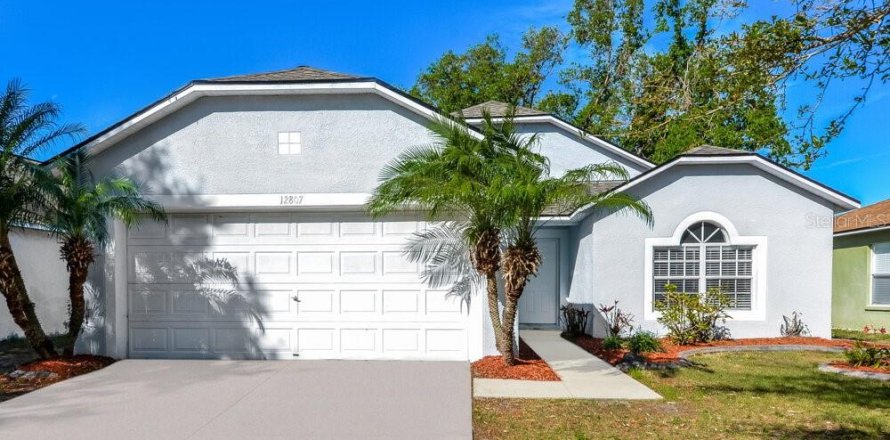 Villa ou maison à Gibsonton, Floride 3 chambres, 128.21 m2 № 2423652