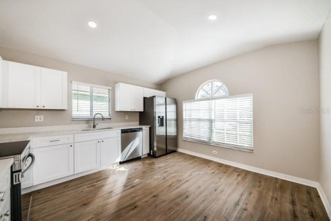 Villa ou maison à louer à Gibsonton, Floride: 3 chambres, 128.21 m2 № 2423652 - photo 7