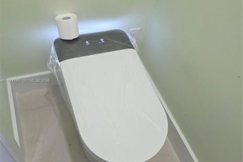 House in Lehigh Acres, Florida 3 bedrooms, 146.51 sq.m. № 1980398 - photo 15