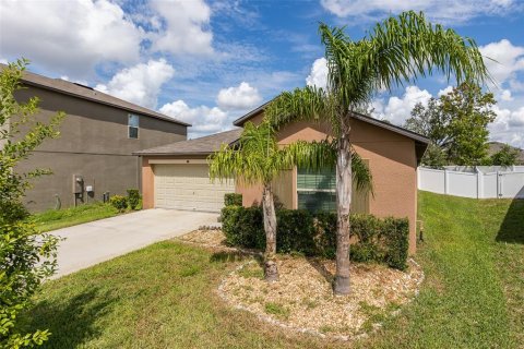 Villa ou maison à vendre à Spring Hill, Floride: 4 chambres, 180.14 m2 № 2320781 - photo 5