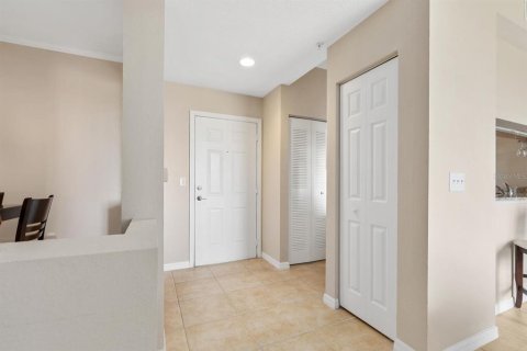 Condo in Sarasota, Florida, 3 bedrooms  № 1624943 - photo 5